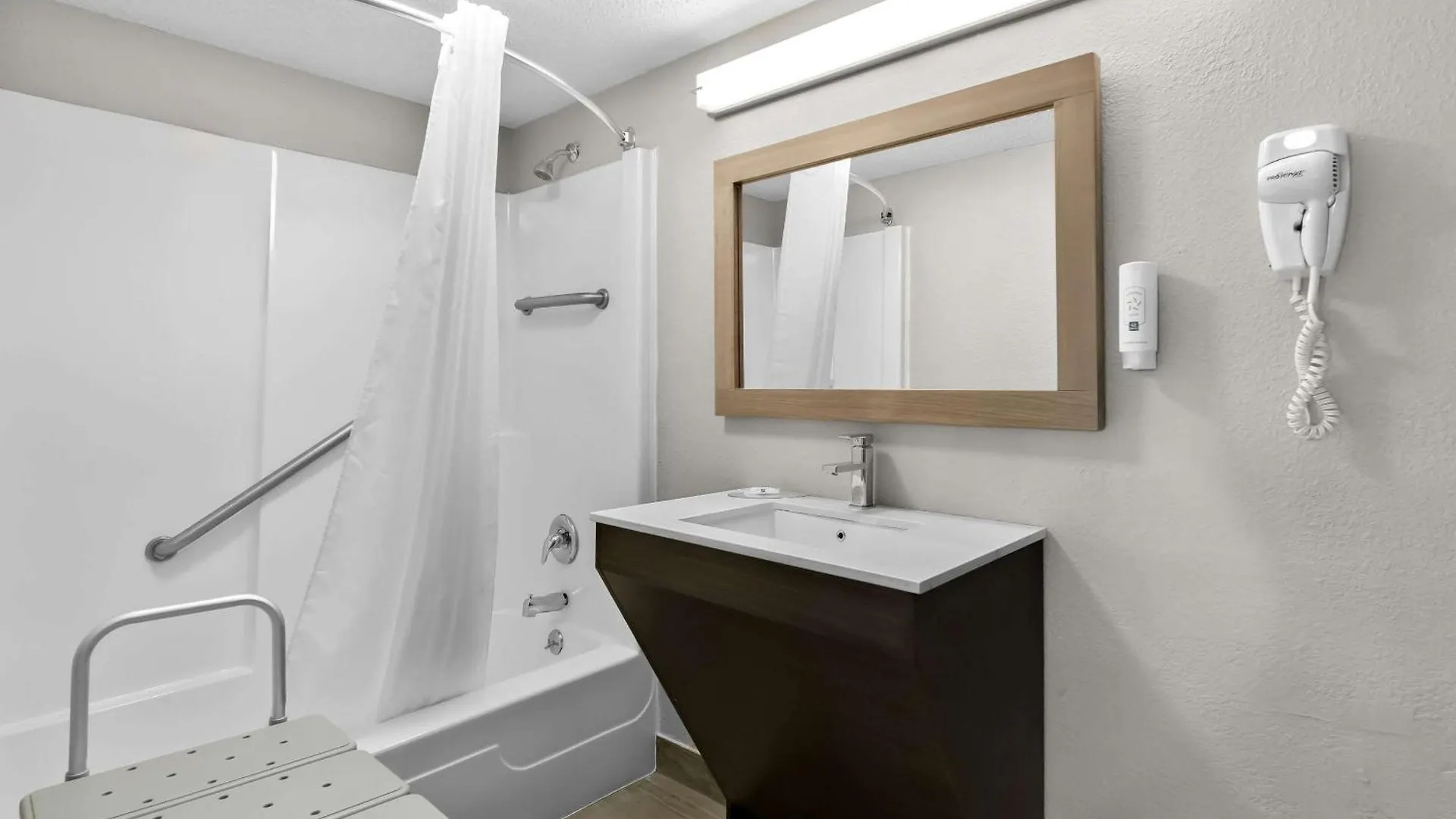 Quality Inn Nashville - Opryland Area 0*,  美国